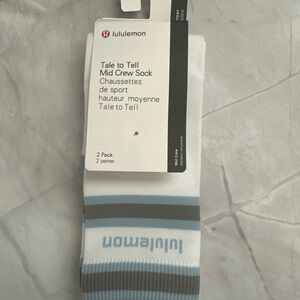 lululemon White and Blue/ White and Pink Mid Crew Socks - 2 Pack